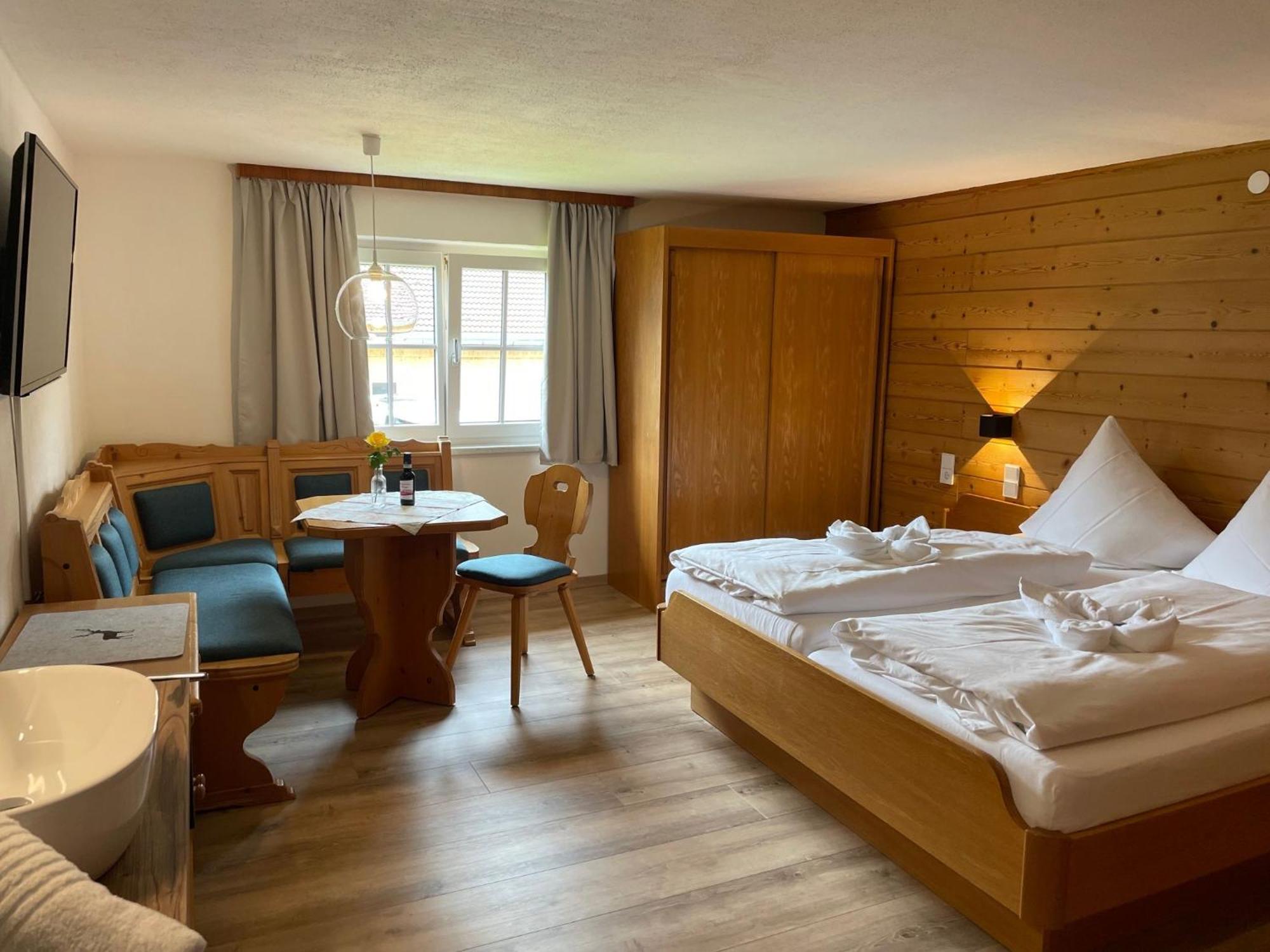 Gaestehaus Holl Schattwald Zewnętrze zdjęcie