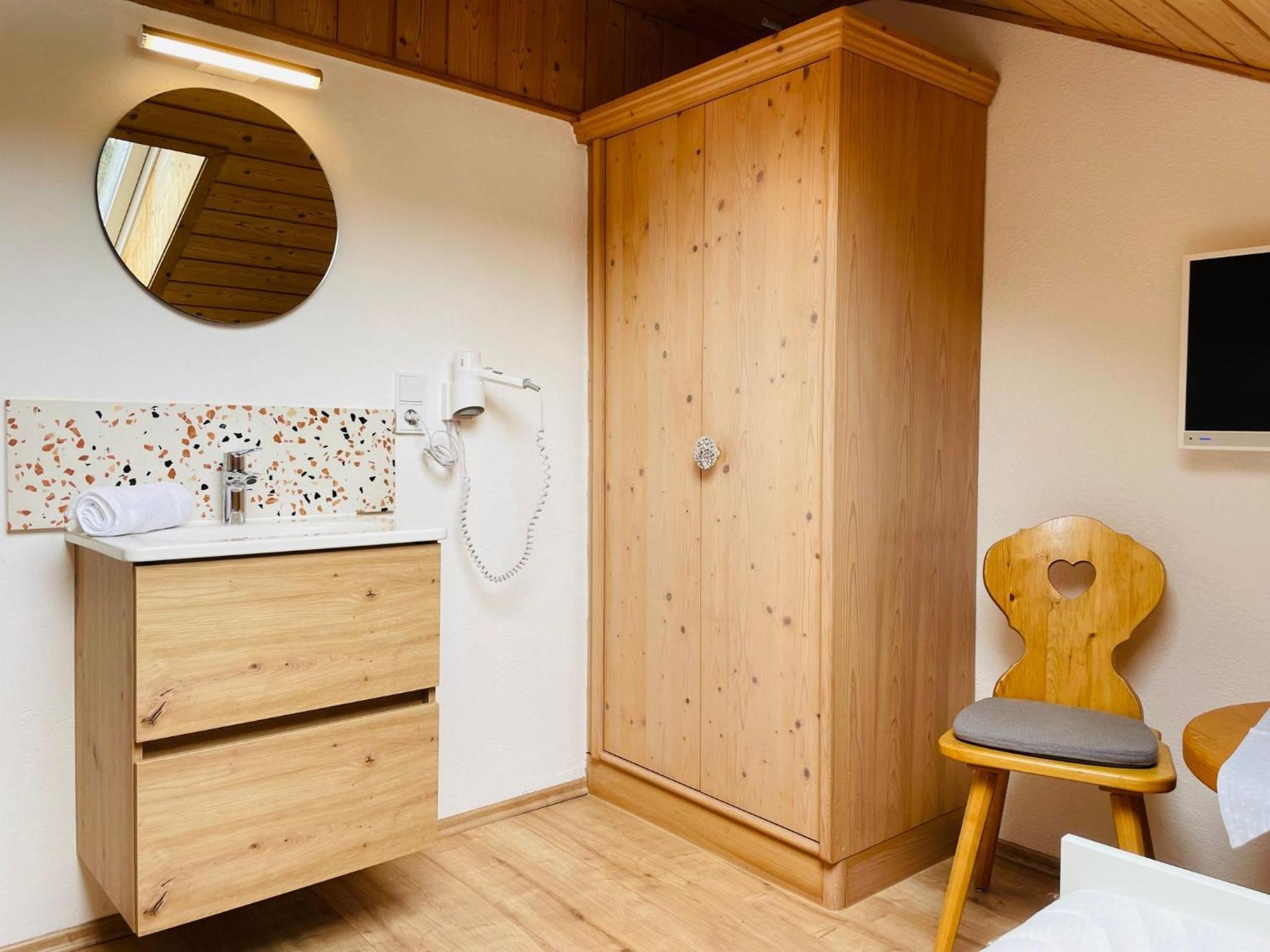 Gaestehaus Holl Schattwald Zewnętrze zdjęcie